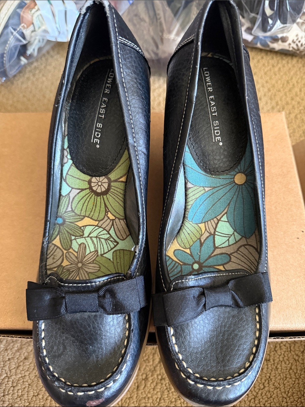 LOWER EAST SIDE Black Bow Wedge shoes